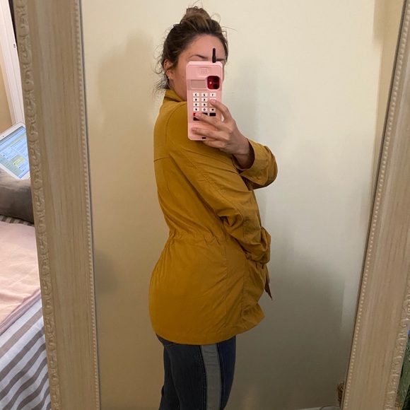 Mustard Jacket - Picture 2 of 7